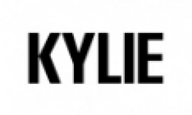 Популярная косметика Kylie по выгодной оптовой цене. Доставка косметики Kylie по всей России. Заказать косметику Kylie в интернет магазине.